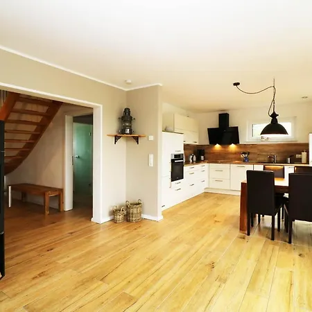 Hinnerk بيت للعطل Karlshagen